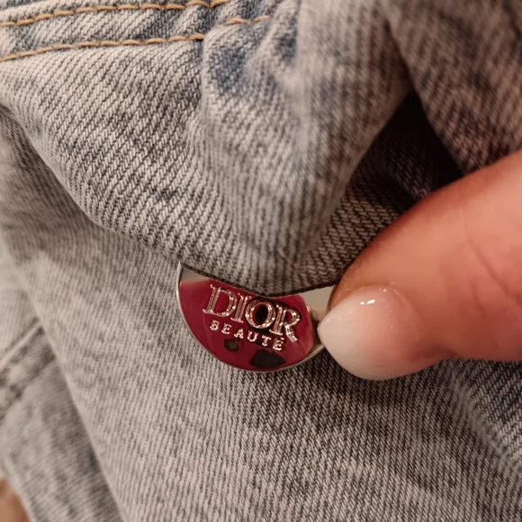 Zara Cropped Oversized Denim Jacket with Dior Pins - Picture 7 of 7